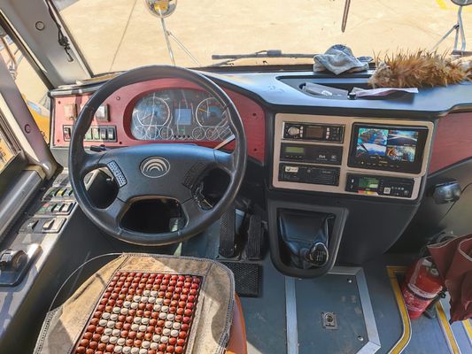 34 Seats YuTong Second Hand School Bus Diesel Fuel With V6 Engine