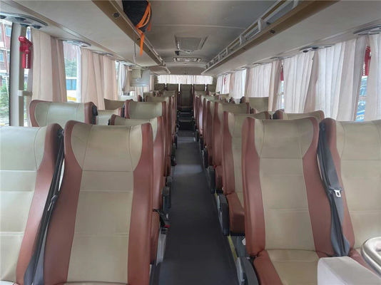 46 Seats Used Yutong Buses Euro 5 Diesel Manual Transmission Used Coach Bus