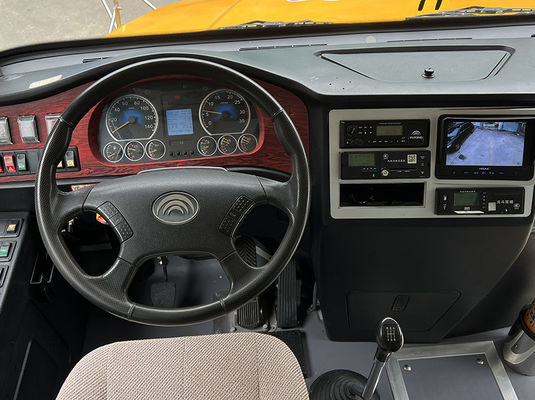 Yellow Used School Buses 46 Seats Manual Transmission Used YuTong Buses