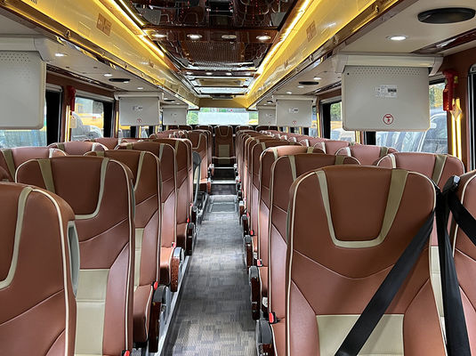 Manual Used Diesel Buses , Yutong 50 Seater Bus Second Hand ISO Certified