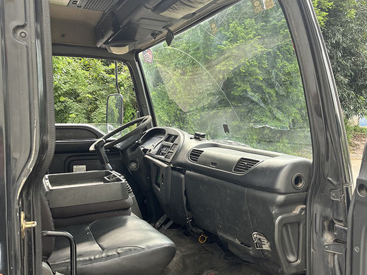 Isuzu LHD Used Medium Duty Trucks / Used Medium Load Carriers Haulage Trucks