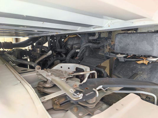 White Manual Pre Owned Cargo Vans Diesel Isuzu Used Cargo Van Box Truck