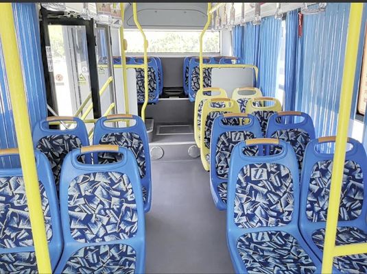 Yutong Transit Bus 20-40 Seat Electric City Bus With Auto Transmission LHD Public Bus