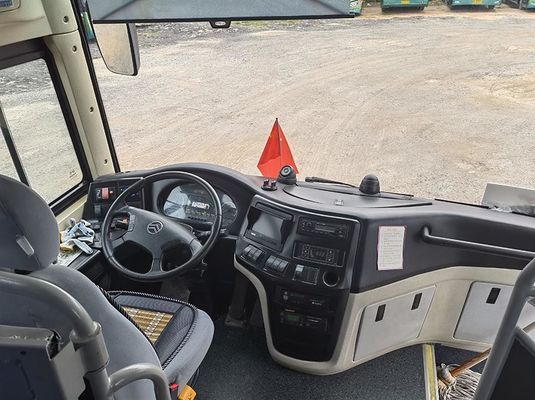 Yutong Diesel Coach Buses Euro 5 Used Tourist Bus LHD Steering 12m