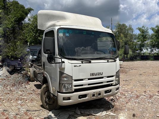 Isuzu Used Trucks 600p ELF 4X2 Used Light Truck 175hp Diesel Engine Cargo Truck Lorry
