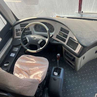 Yuchai 330 Engine Manual Transmission Second-hand Golden Dragon 63-Seat Yellow Buses