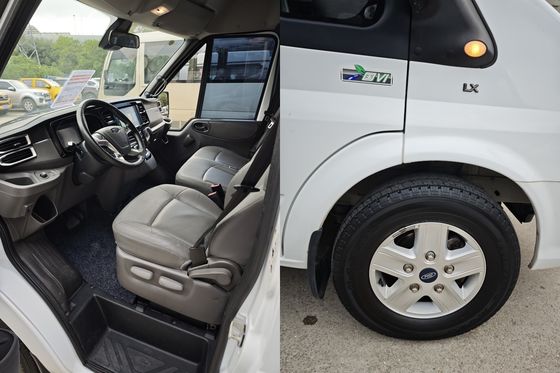 14-Seat Second Hand Mini Bus Diesel Jiangling Transit CN-4 Van with 145km/h Top Speed