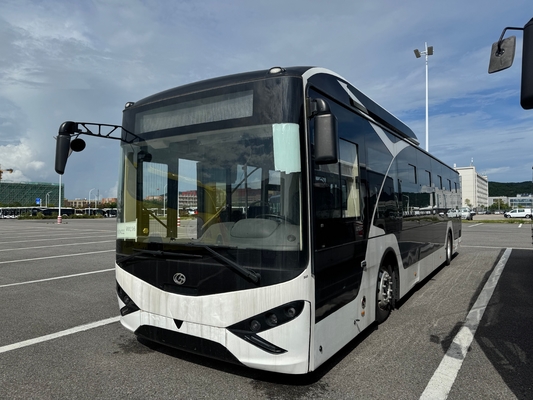 A second-hand 10-meter 36-seat Shenlong bus