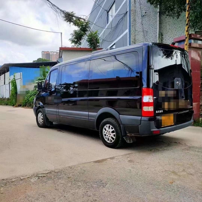 King Long Used 15 Passenger Buses Jinbei 2nd Hand Minibus Left Hand Drive